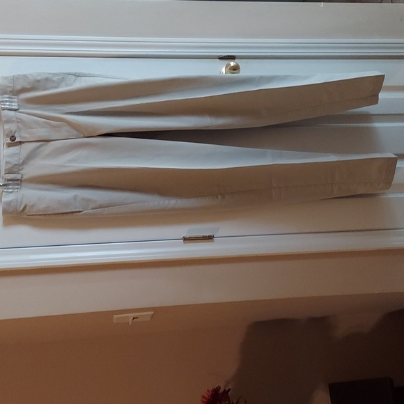 L.L. Bean Men's Classic Fit Chinos 34/36 Flat Front Tan EUC - Picture 3 of 8